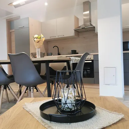 Apartma Bella Nadiza *