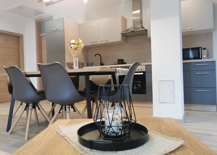 Apartma Bella Nadiza *